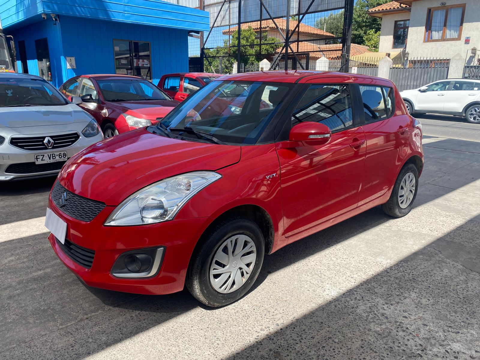 SUZUKI SWIFT